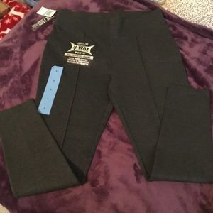 7 For Mankind 4 Way Stretch Pointe Pull On Pants, Leggings, NWT